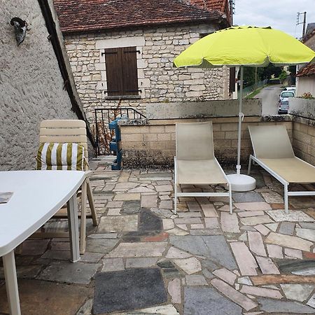 Le Pigeonnier Maison De Caractere Logement 4 Personnes La Maisonnette Renovee Logement 2 Personnes Floirac  Экстерьер фото